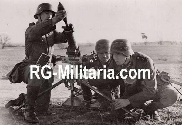 Original WW2 German Press Photo - German soldiers with a Grenade launcher in Döberitz (1938)