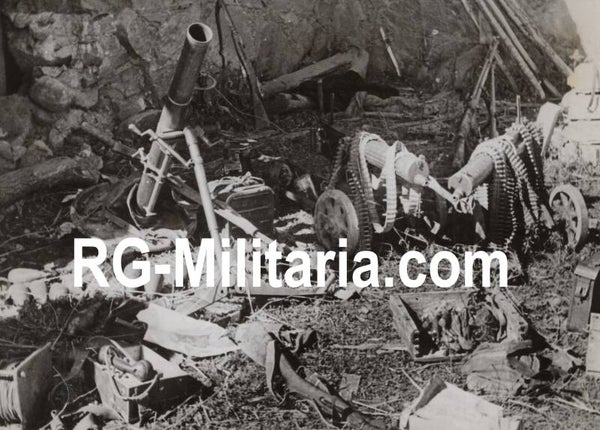 Original WW2 German Press Photo - Beute weapons near Dorpat, Estonia (1944)