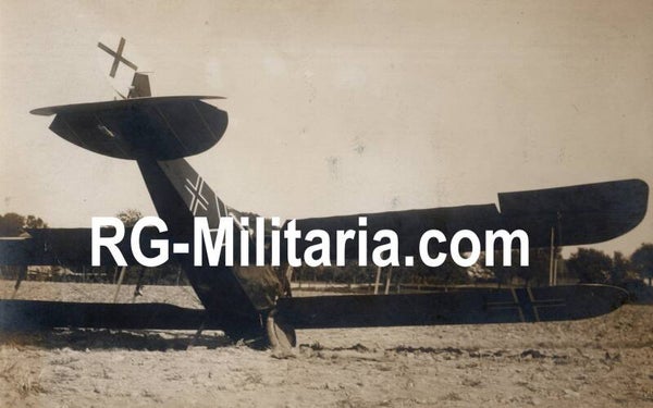 Original WW1 Dutch LVA Photo - Crashed German LVG C.6 L-802 C.VI at Cadzand (1918)