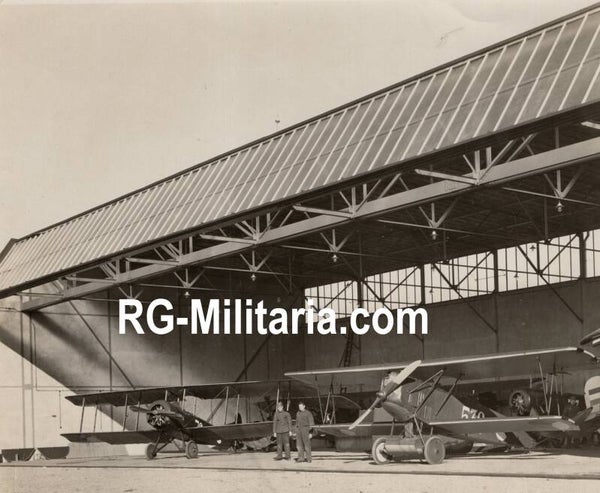 Original WW1 Dutch LVA Photo - Fokker and Spyker airplanes filled hangar at Soestberg, Holland (1922)