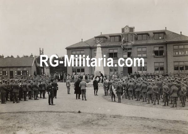 Original WW2 Dutch Press Photo - LVA Luchtvaartafdeeling gathering Soesterberg, July, Monument (1923)