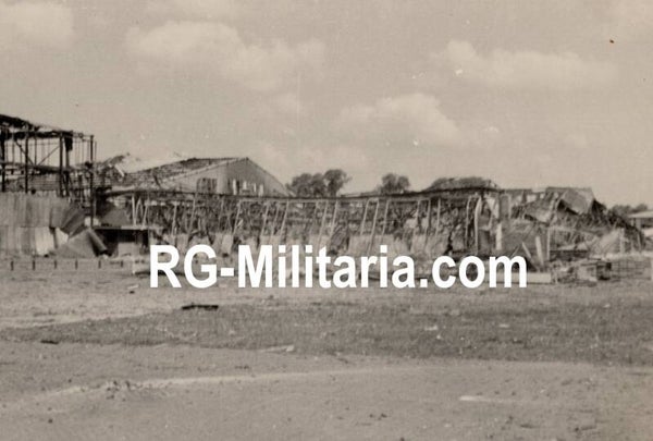 Original WW2 German Photo - Burned out hangar at the Rotterdam airfield, Waalhaven, Holland (1940)