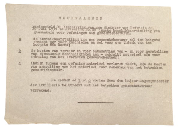 LBD - Luchtbeschermingsdienst notice Dutch army lending gasmasks to civilians