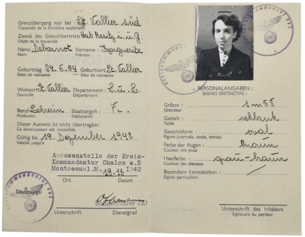 Original WW2 French Document - Ausweis an der Demarkationslinie, St Vallier, France (1942)