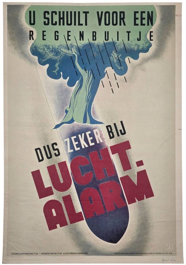 Original WW2 Dutch LBD Poster - U schuilt voor een regenbuitje, dus zeker bij Luchtalarm (1944)