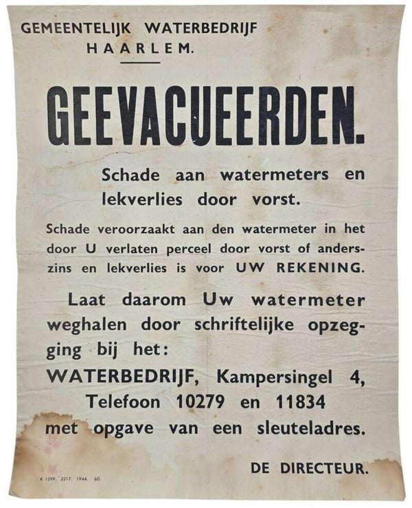 Original WW2 Dutch Poster - Evacuees with damaged waterpipes in houses, Haarlem (1944)
