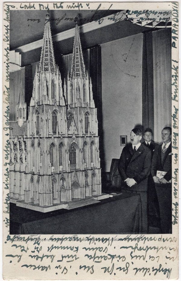 Original WW2 German Postcard - Adolf Hitler, Der führer bei der Besichtigung des Modells