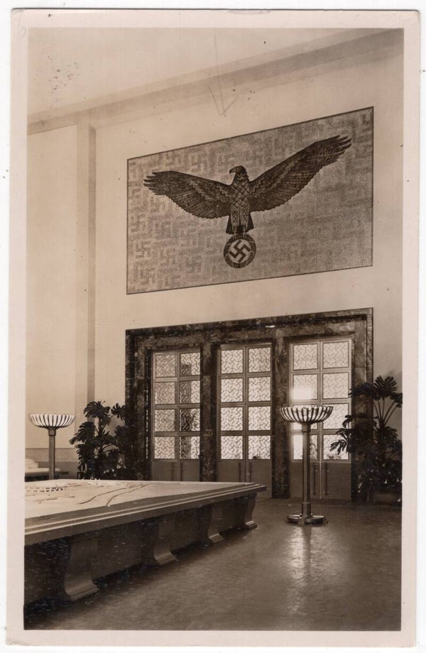 Original WW2 German Postcard - Exposition Internationale Paris, ''Das Deutsche Haus Eingangsfront'' (1937)