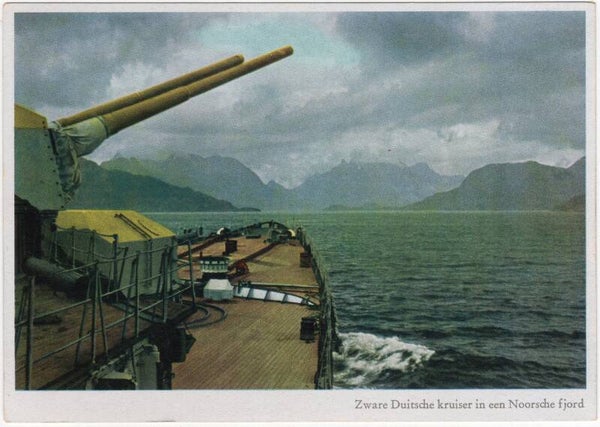 Original WW2 German Postcard - Kriegsmarine ship ''Zware Duitsch ekruiser in een Noorsche fjord, Richleske