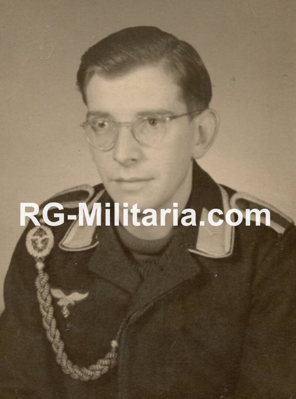 Original WW2 German Photo - Luftwaffe soldier portrait Amersfoort