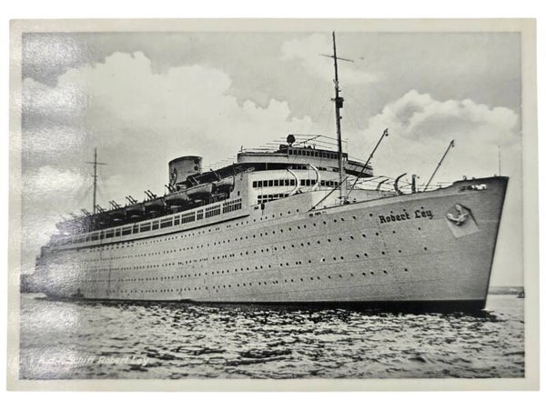 Original WW2 German KDF Postcard - NS Gemeinschaft Kraft durch Freude, HAPAG , MS Robert Ley ship (1939)