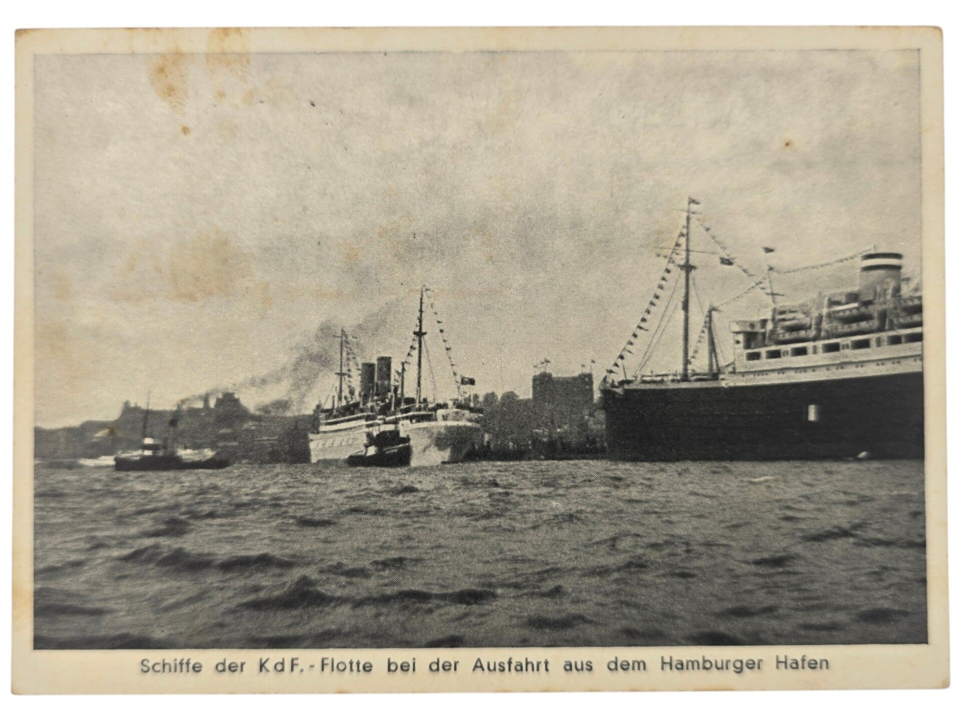 Original WW2 German KDF Postcard - NS Gemeinschaft Kraft durch Freude, KDF Fleet in Hamburg (1937)