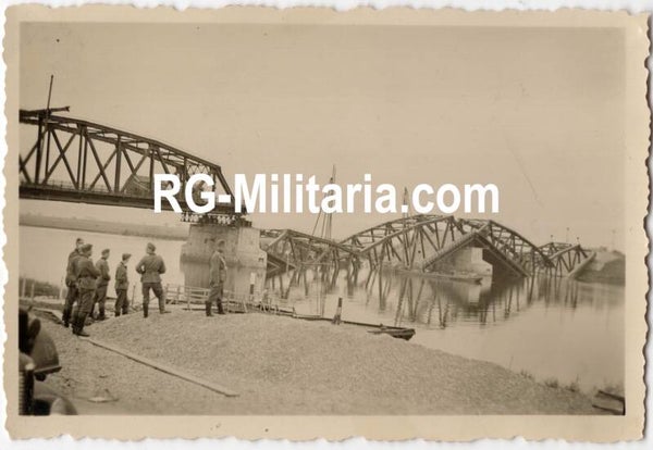 Original WW2 German Photo - Destroyed bridge Keizersveer, Holland, May (1940)