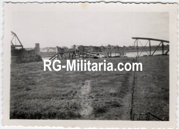 Original WW2 German Photo - Destroyed bridge Venlo, Holland, May (1940)