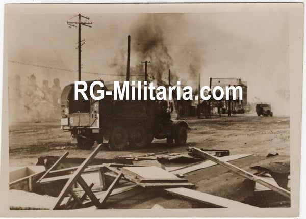 Original WW2 German Press Photo - German soldiers take the Orel, Eastern Front (1941)