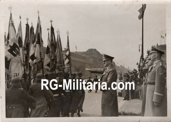 Original WW2 German Press Photo - Adolf Hitler with Reichsführer SS Heinrich Himmler saluting marching soldiers during Heldengedenktag, Berlin (1942)