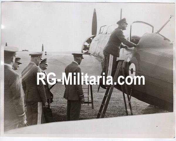Original WW2 British Press Photo - Luftwaffe Ritterkreuzträger Knights Cross wearer Erhard Milch inspecting a British Vickers Wellesley airplane