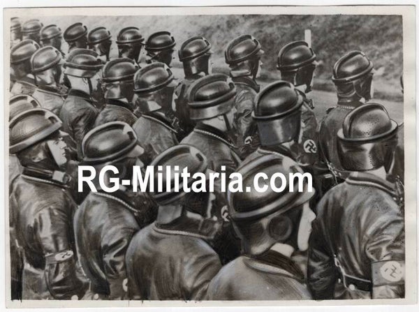 Original WW2 French Press Photo - SA motor troops in Nuremberg, Reichsparteitag (1934)