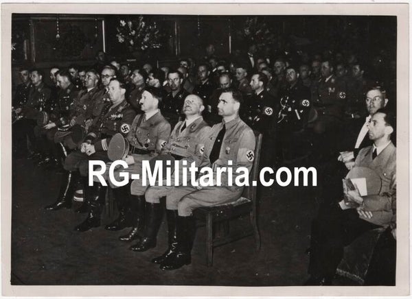 Original WW2 French Press Photo - Nazi party at the opening of the Reichsparteitag Nurnberg (1936)