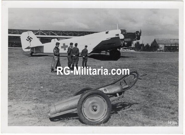 Original WW2 German Press Photo - Luftwaffe Junkers Ju 52 airplane Red Cross