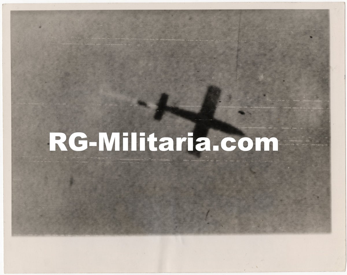 Original WW2 British Press Photo - V1 V-weapon above England (1944)