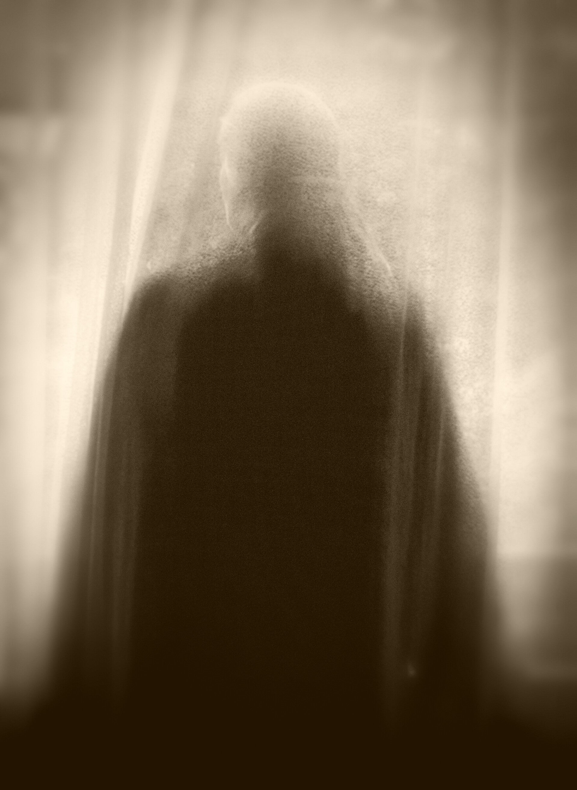 'Behind the curtains' - Eddy Verloes