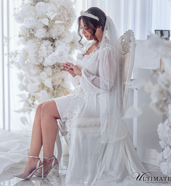 Menna - Small