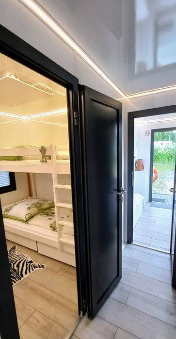 houseboat-occasion-21-3-standard.jpg