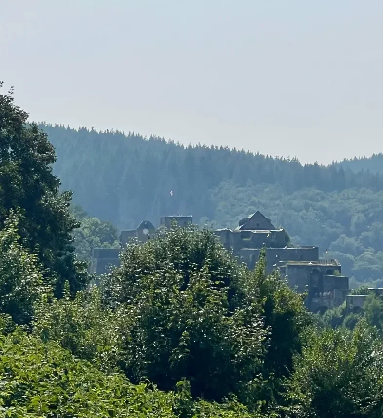 Chateau fort de Bouillon Camping le Trou du Cheval