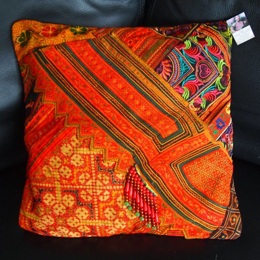 Model Hmong Vintage - [Type B1]