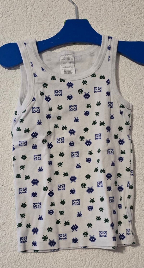 Schiesser Kinder Unterhemd Grösse 98 - Space Invaders Muster - Weiss