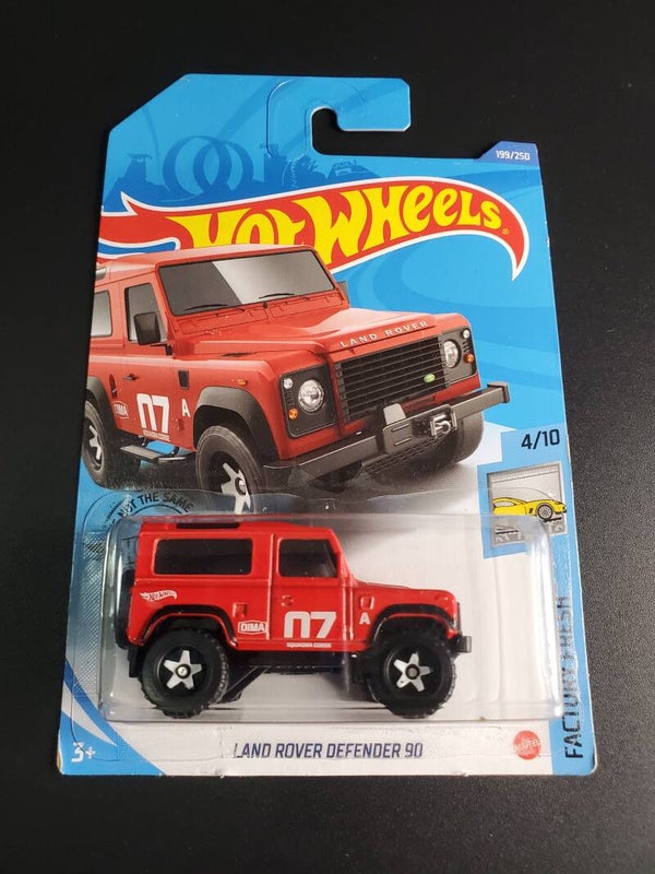 LAND ROVER DEFENDER 90