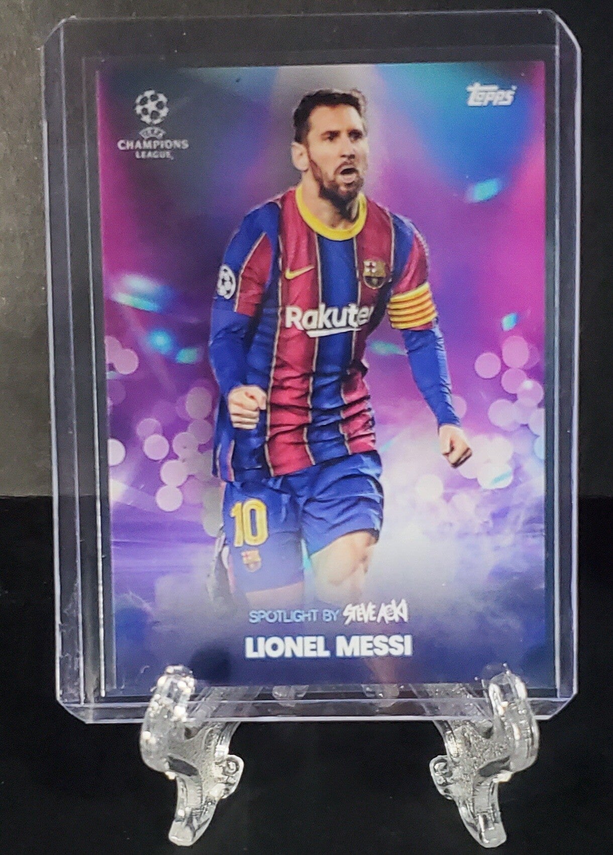 TARJETA LIONEL MESSI BARCELONA CAMPEONES LIGA TOPPS SPOTLIGHT STEVE AOKI 2021