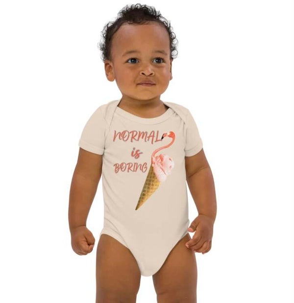 Babystrampler aus Bio-Baumwolle NORMAL IS BORING