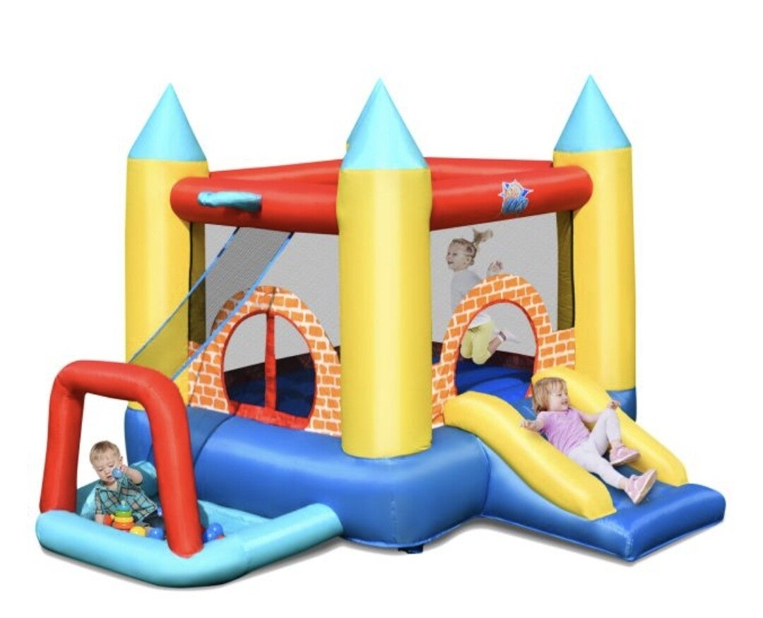 Springkussen Kasteel glijbaan (HUUR)