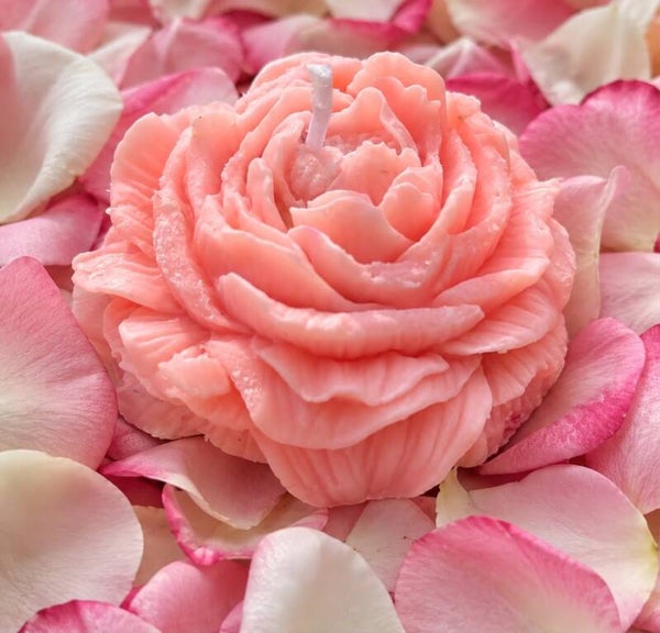 Stardust scented Peony vegan soy flower candle