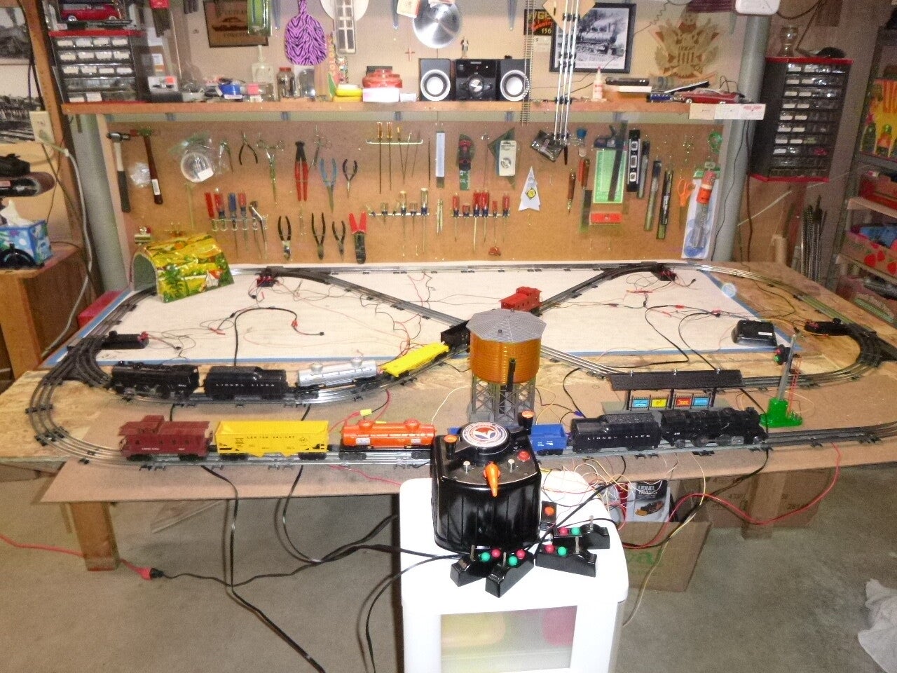 Restored Lionel automated 2-train relay controlled 5x9 train set layout w/acc #55