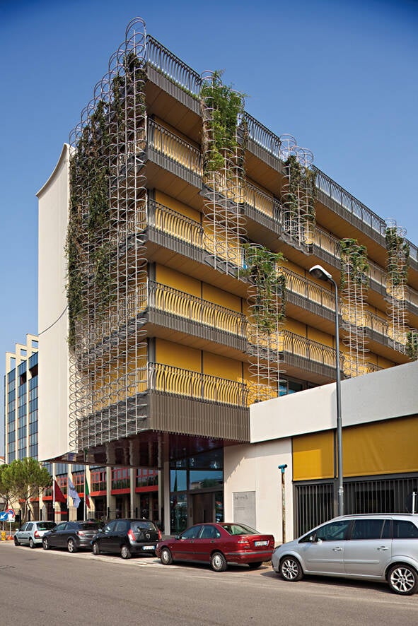 l3_-helvetia-building-2-standard.jpg