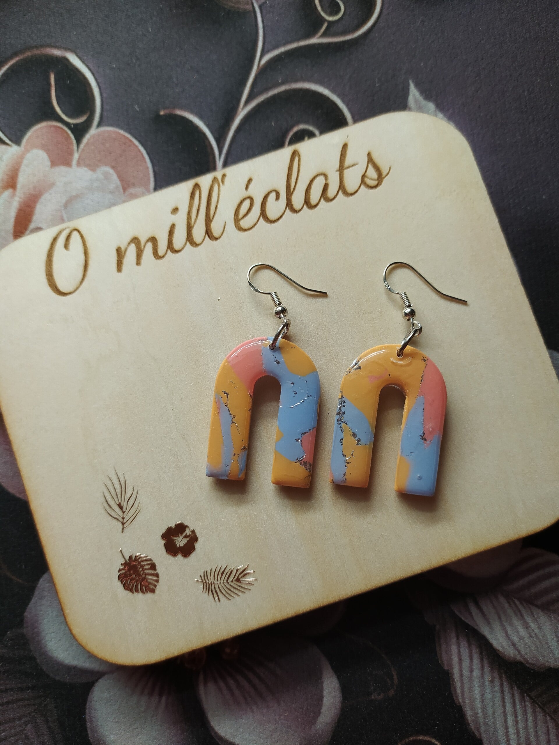 Boucles d'oreilles pendantes Harmonie Argile polymère pro jaune-bleu-corail Acier inoxydable argent
