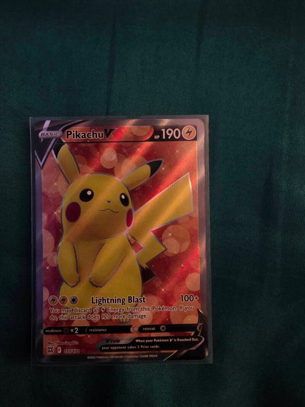 Pikachu v
