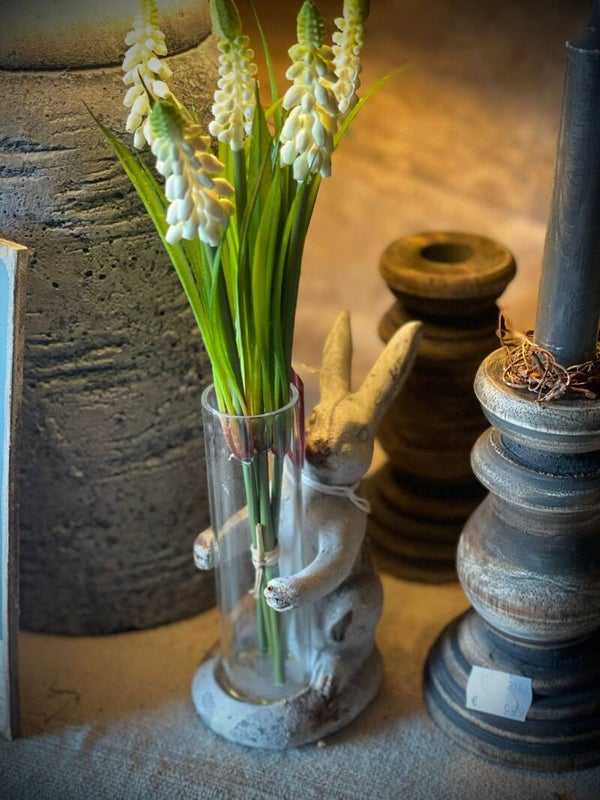 Konijn met vaasje nr. 1503