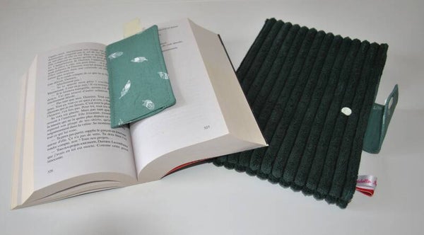 Pochette pour livre poche