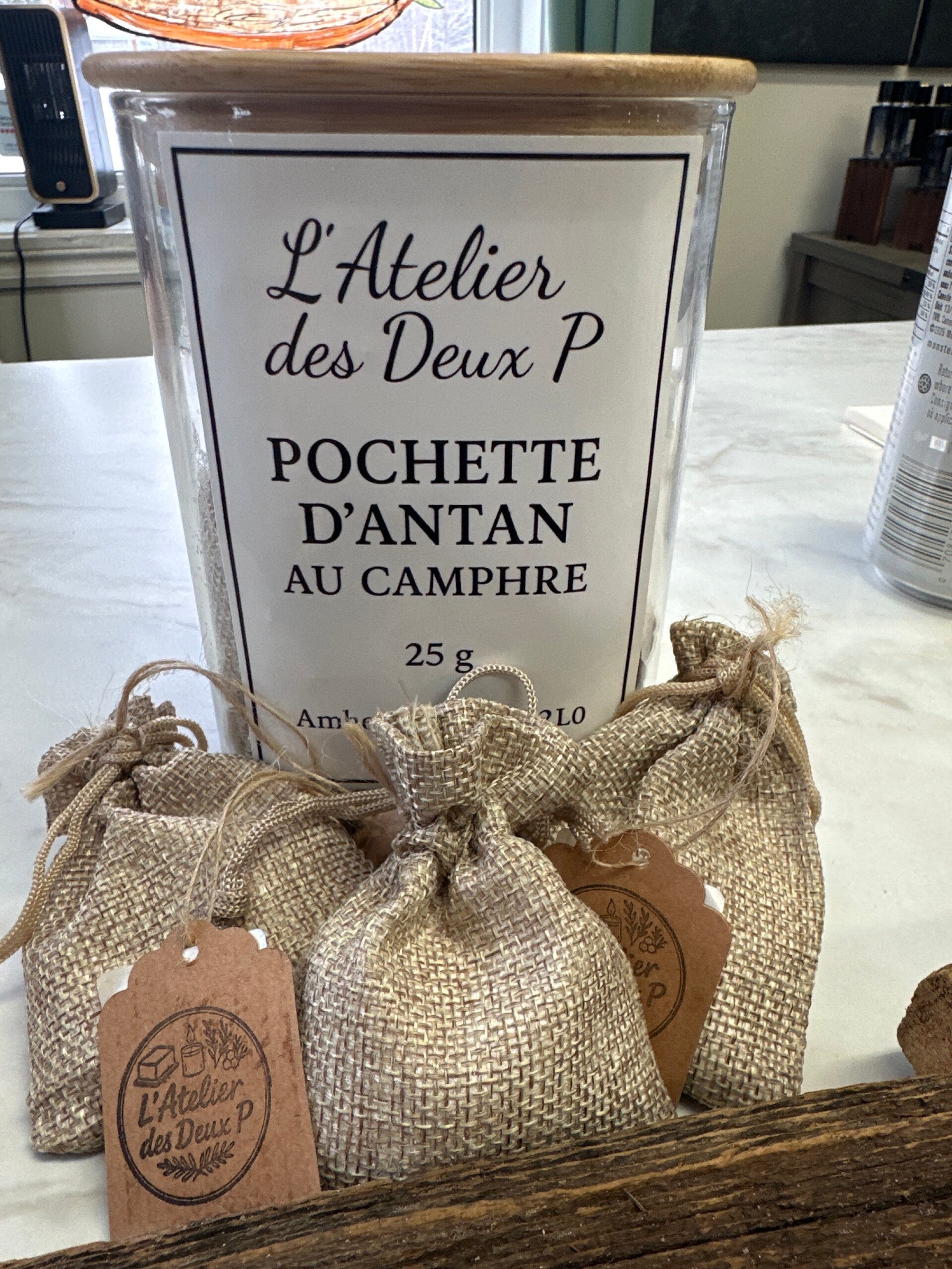 Pochette d’antan au camphre