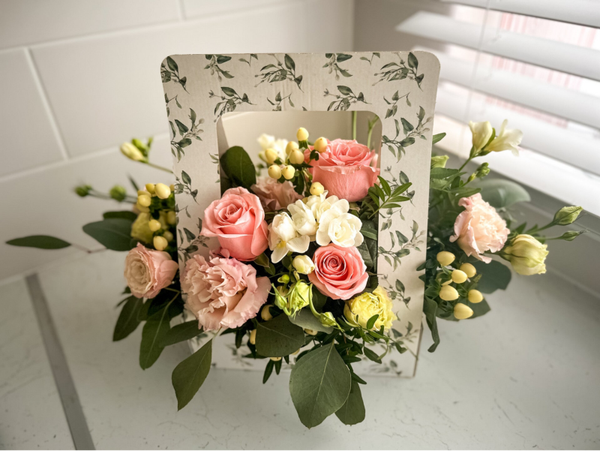 Country garden Living card