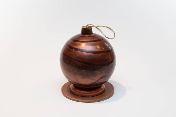 Chocolade kerstbal gevuld