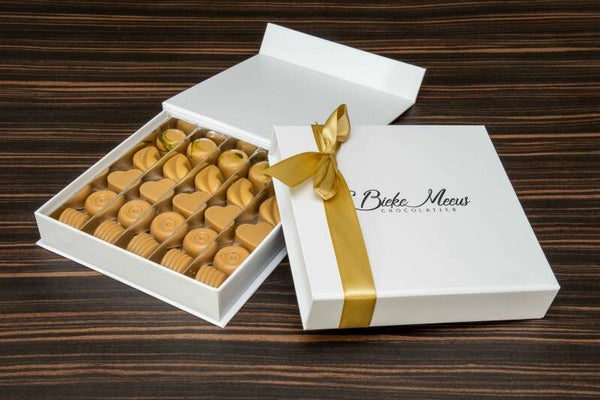 Luxe doos pralines 'gold'