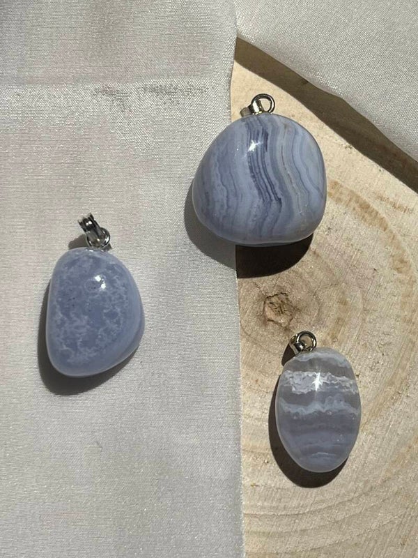 Chalcedon Anhänger