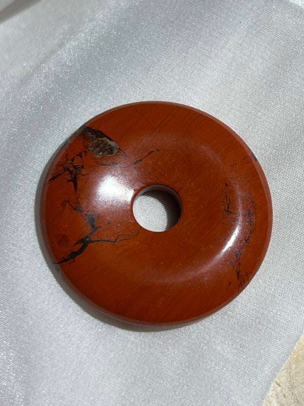 Roter Brekzienjaspis Donut