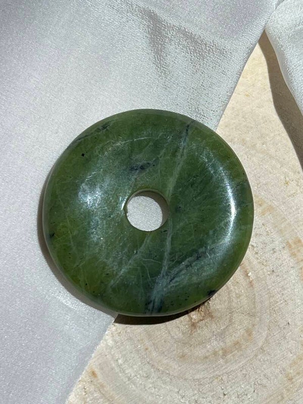 Grüne Jade Donut-Scheibe