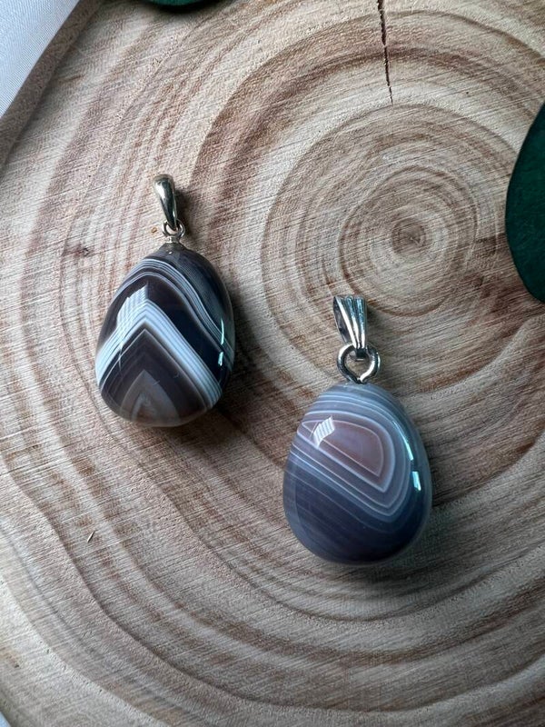 Botswanaachat Tropfenanhänger